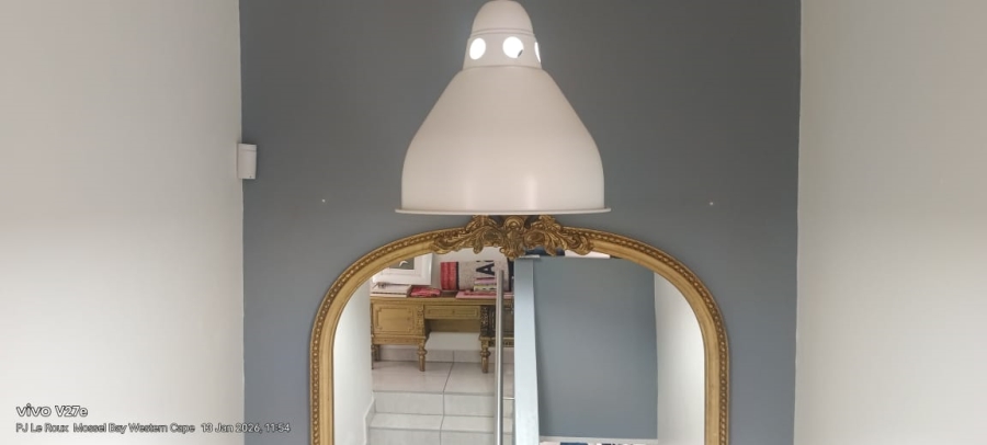 To Let 4 Bedroom Property for Rent in Hartenbos Central Western Cape